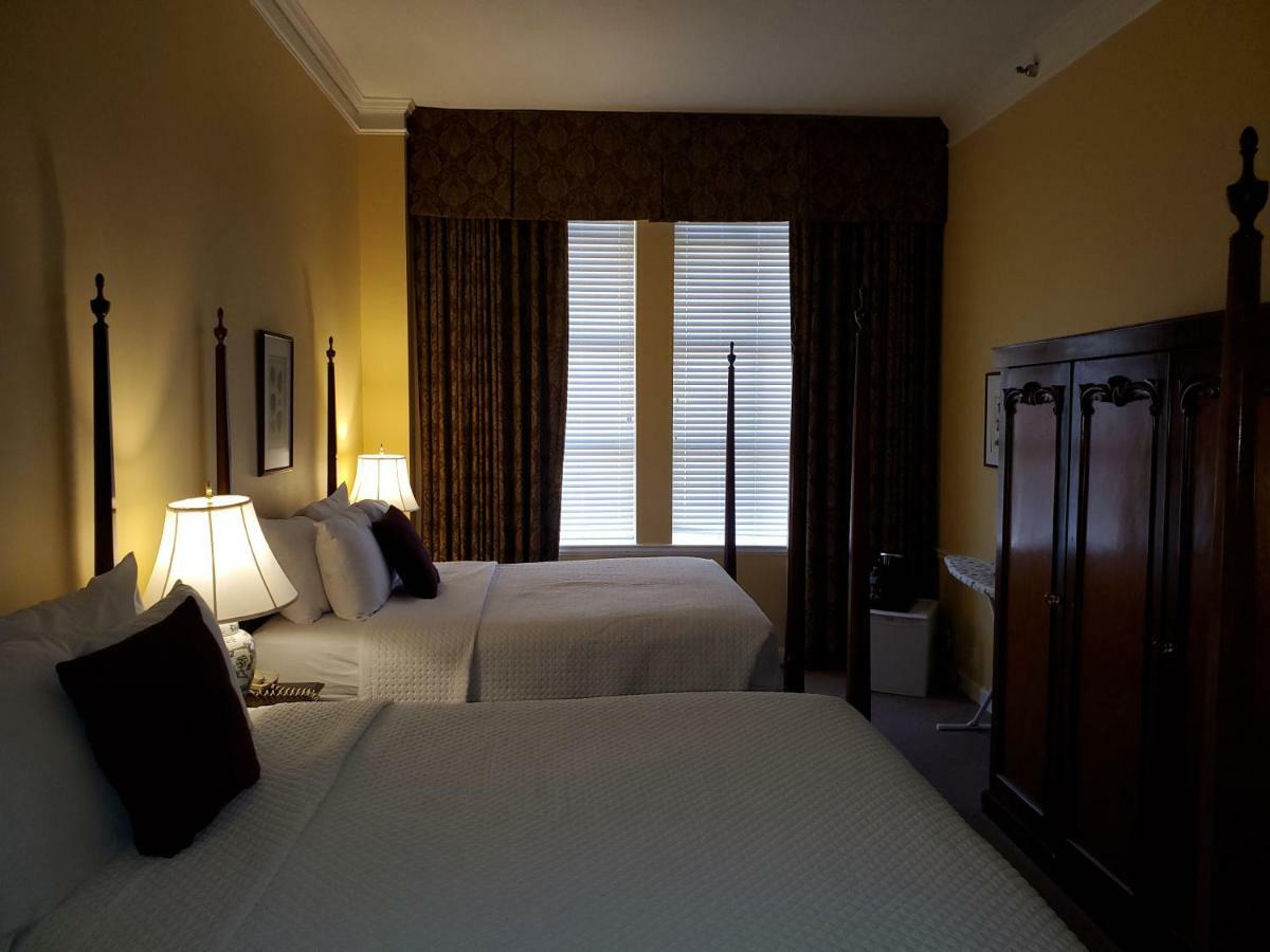 Governors Inn Hotel Tallahassee Exterior photo
